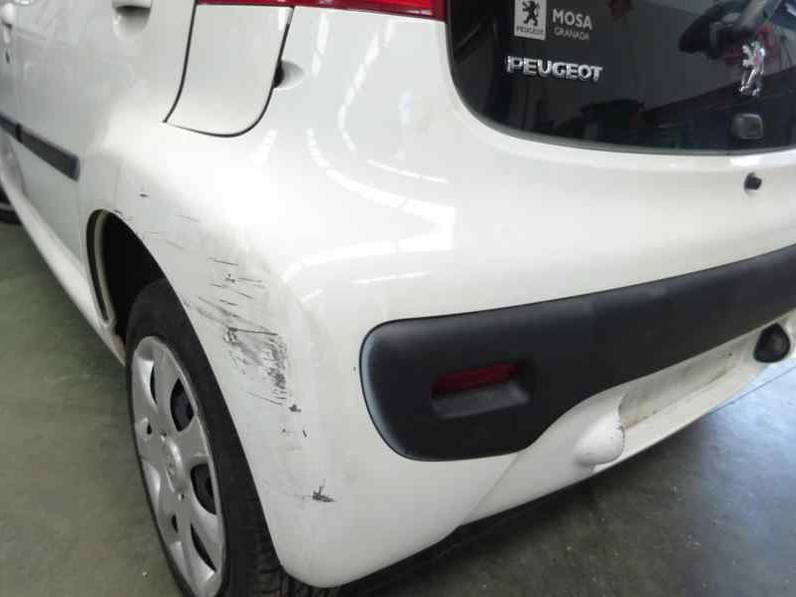 PARAGOLPES TRASERO PEUGEOT 107 2009 1.0 (68 CV)