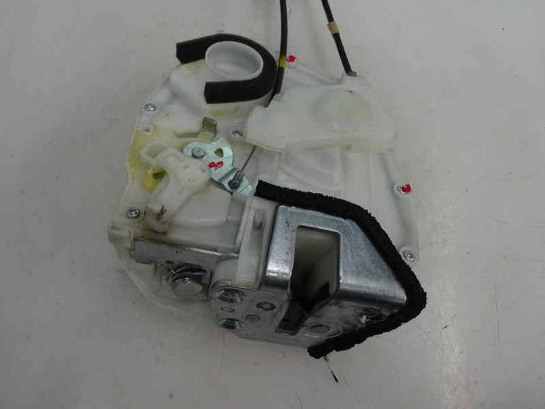 CERRADURA PUERTA TRASERA DERECHA SUZUKI SWIFT BERLINA 2008 1.3 DDIS D (69 CV)