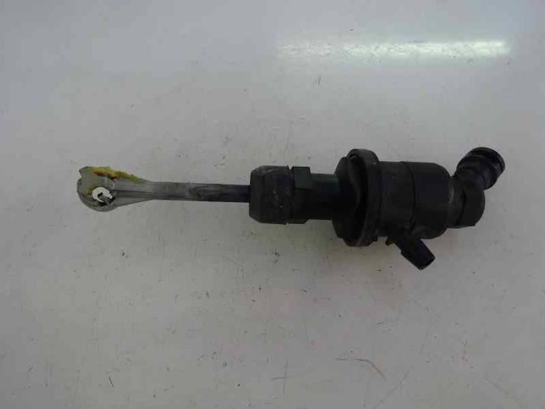 BOMBA EMBRAGUE SUZUKI SWIFT BERLINA 2008 1.3 DDIS D (69 CV)