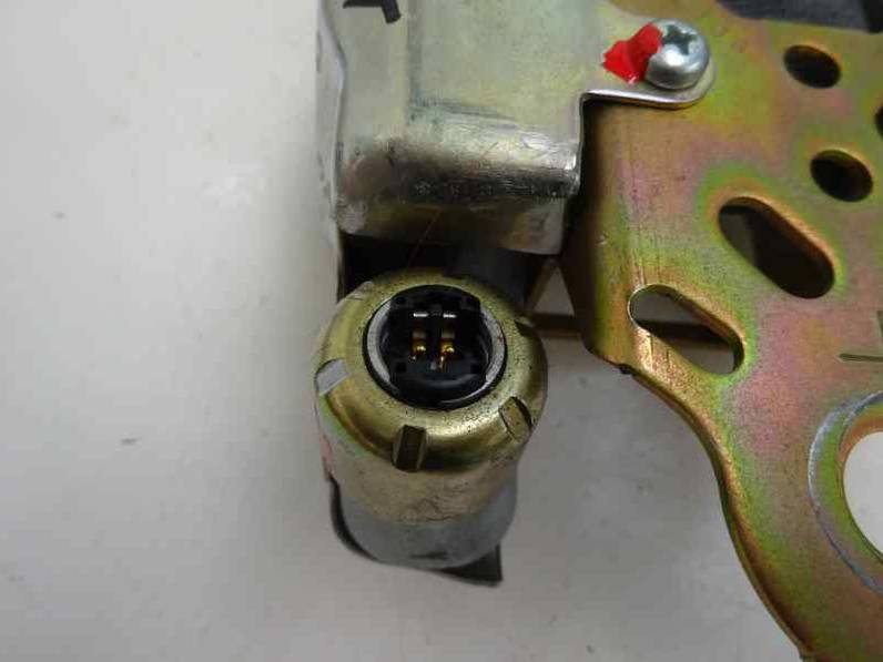 CINTURON SEGURIDAD DELANTERO IZQUIERDO SUZUKI SWIFT BERLINA 2008 1.3 DDIS D (69 CV)