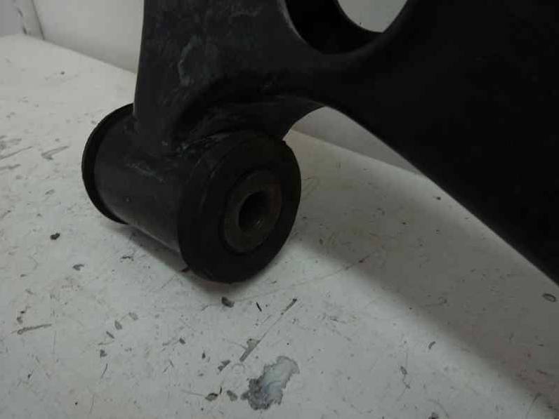 BRAZO SUSPENSION INFERIOR DELANTERO DERECHO SUZUKI SWIFT BERLINA 2008 1.3 DDIS D (69 CV)