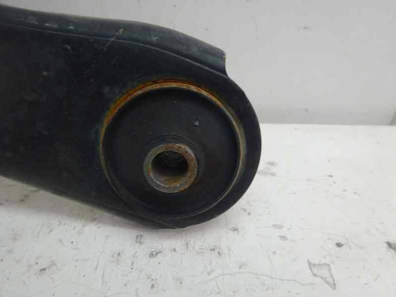 BRAZO SUSPENSION INFERIOR DELANTERO DERECHO SUZUKI SWIFT BERLINA 2008 1.3 DDIS D (69 CV)