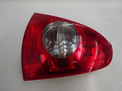 PILOTO TRASERO DERECHO RENAULT CLIO II FASE I 2001 1.9 D (64 CV)