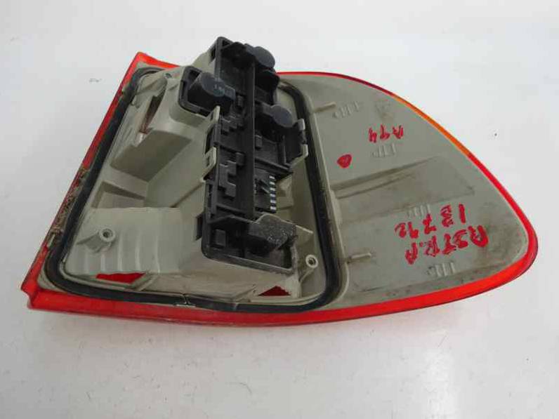 PILOTO TRASERO IZQUIERDO OPEL ASTRA F BERLINA 1994 1.6 16V (101 CV)