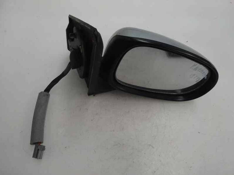 RETROVISOR DERECHO NISSAN ALMERA TINO 2005 1.8 16V (116 CV)