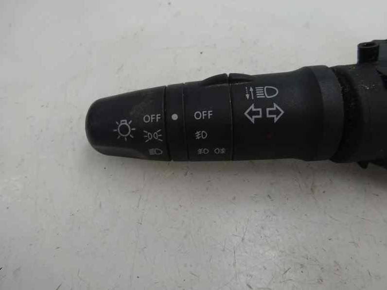 MANDO LUCES NISSAN ALMERA TINO 2005 1.8 16V (116 CV)