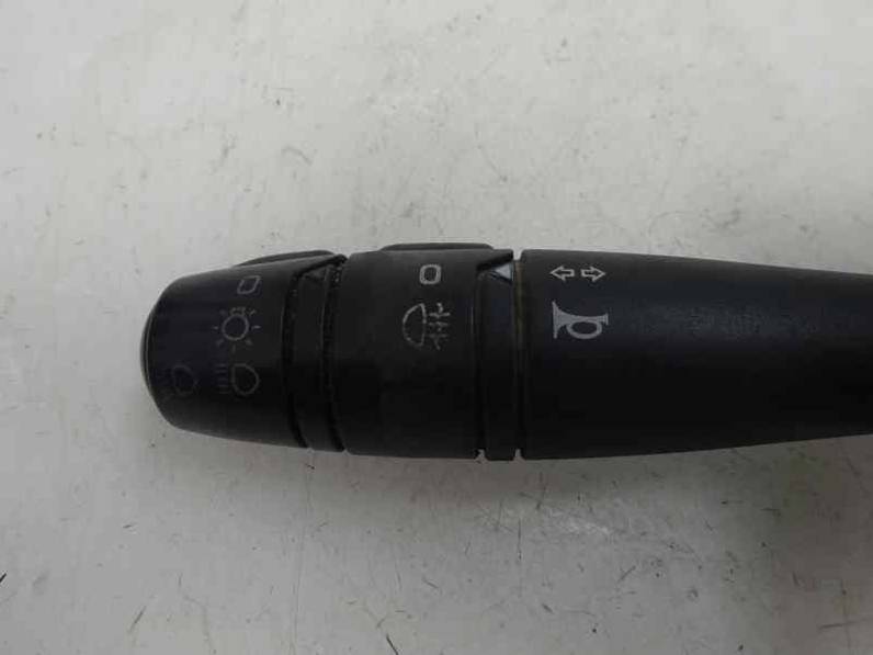 MANDO LUCES RENAULT TRAFIC 2000 1.9 D (60 CV)