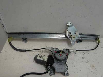 ELEVALUNAS DELANTERO IZQUIERDO NISSAN ALMERA TINO 2005 1.8 16V (116 CV)