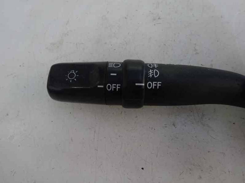 MANDO LUCES TOYOTA COROLLA VERSO 2007 2.2 TURBODIESEL (136 CV)