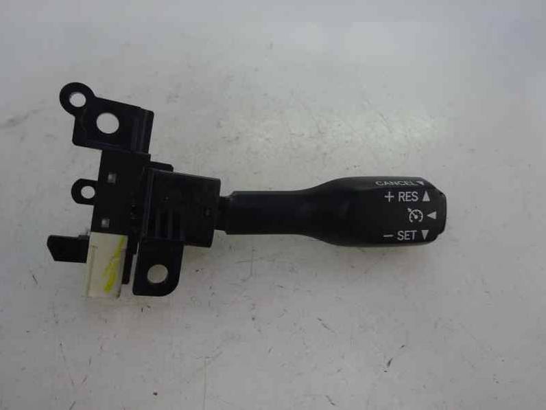 MANDO MULTIFUNCION TOYOTA COROLLA VERSO 2007 2.2 TURBODIESEL (136 CV)