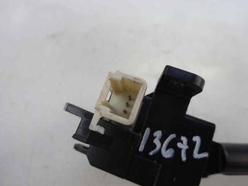 MANDO MULTIFUNCION TOYOTA COROLLA VERSO 2007 2.2 TURBODIESEL (136 CV)