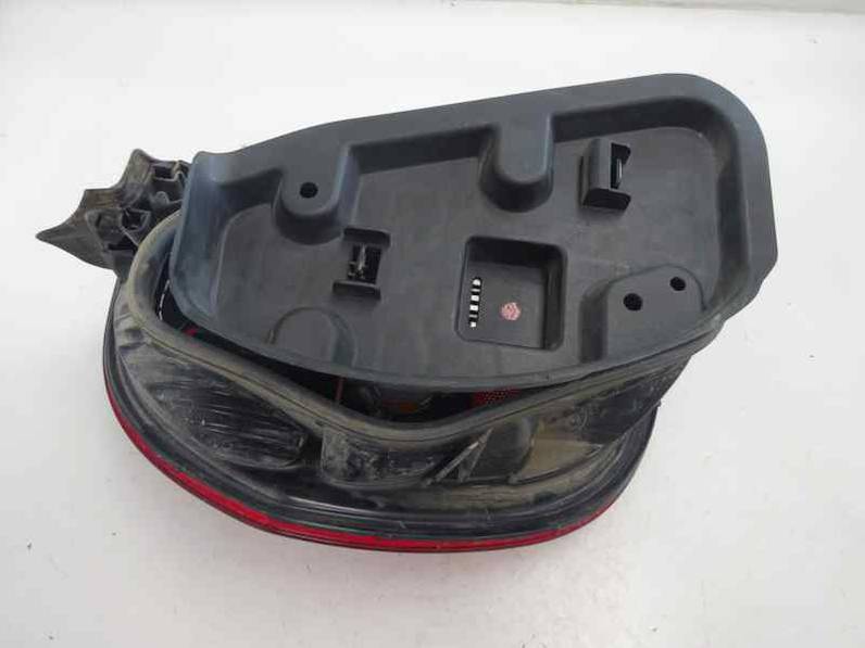 PILOTO TRASERO DERECHO CITROEN C5 BERLINA 2003 2.0 16V (136 CV)