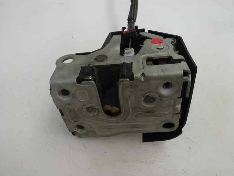 CERRADURA PUERTA DELANTERA DERECHA RENAULT CLIO II FASE II 2005 1.2 (75 CV)