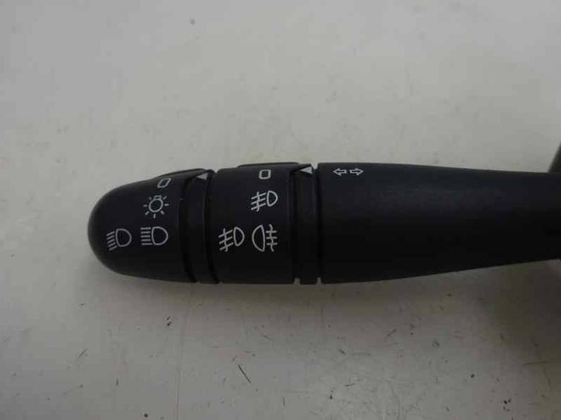 MANDO LUCES RENAULT CLIO II FASE II 2005 1.2 (75 CV)