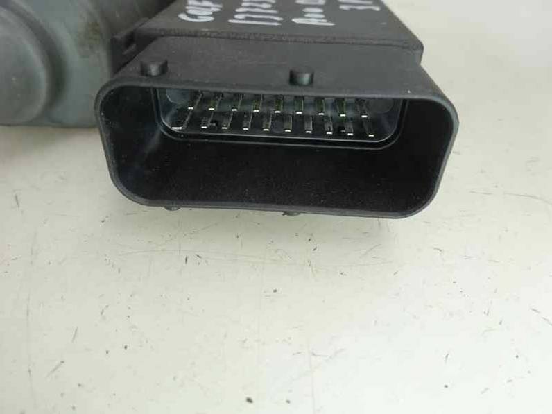 MOTOR ELEVALUNAS DELANTERO DERECHO VOLKSWAGEN GOLF IV BERLINA 2000 1.9 TDI (110 CV)