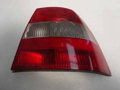 PILOTO TRASERO DERECHO OPEL VECTRA B BERLINA 1998 2.0 DTI (101 CV)
