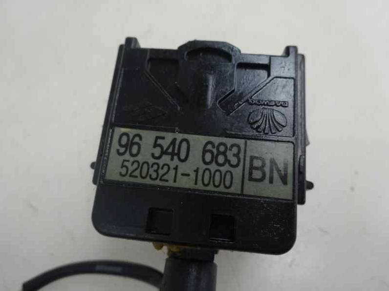 MANDO LUCES DAEWOO KALOS 2004 1.4 (94 CV)