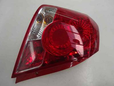 PILOTO TRASERO IZQUIERDO DAEWOO KALOS 2004 1.4 (94 CV)