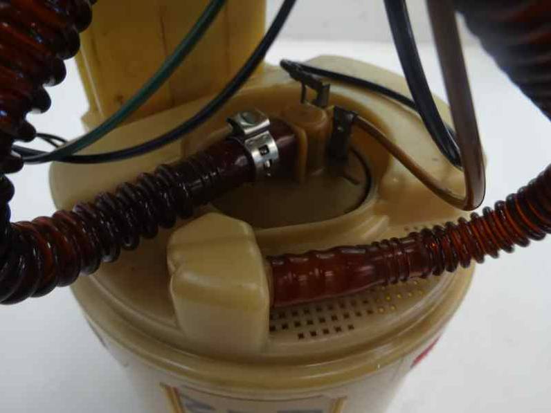 BOMBA COMBUSTIBLE AUDI A6 BERLINA 2000 1.8 20V TURBO (150 CV)