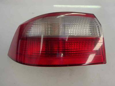 PILOTO TRASERO IZQUIERDO RENAULT LAGUNA II 2003 1.9 DCI D (120 CV)