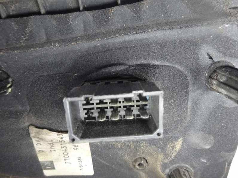 RETROVISOR DERECHO RENAULT SCENIC 2003 1.9 DTI D (80 CV)