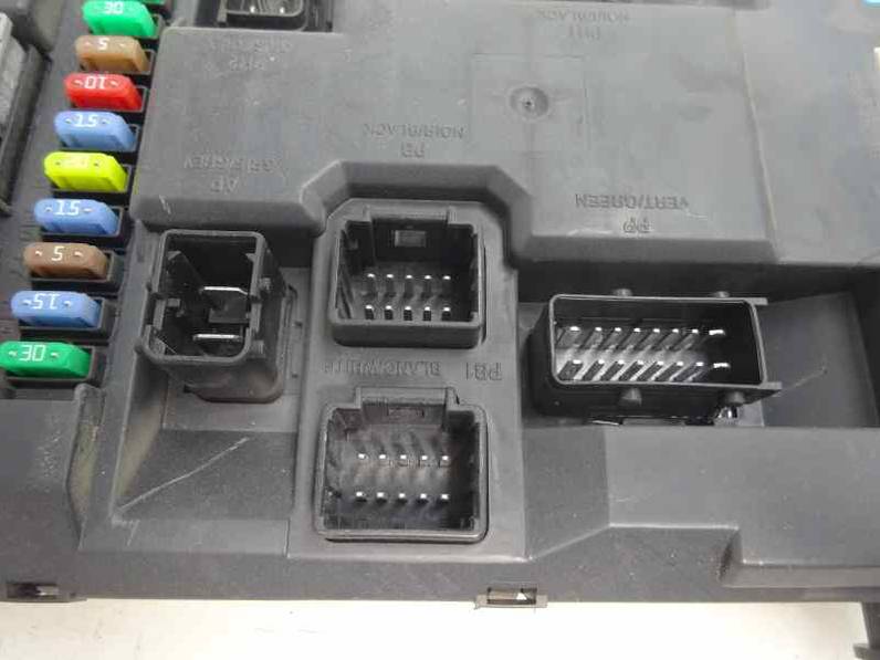 CAJA RELES FUSIBLES CITROEN C3 2010 1.4 HDI (68 CV)