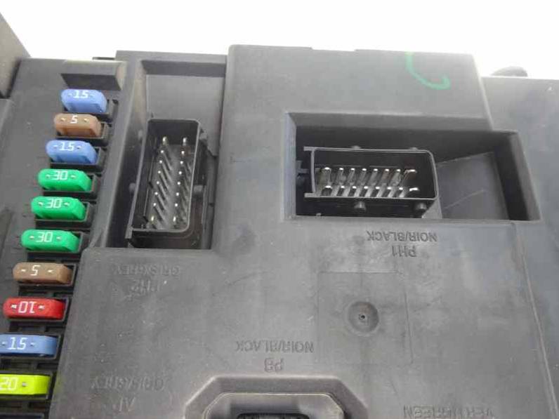CAJA RELES FUSIBLES CITROEN C3 2010 1.4 HDI (68 CV)