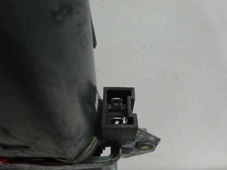 ELEVALUNAS DELANTERO DERECHO PEUGEOT 205 BERLINA 1994 1.4 (75 CV)