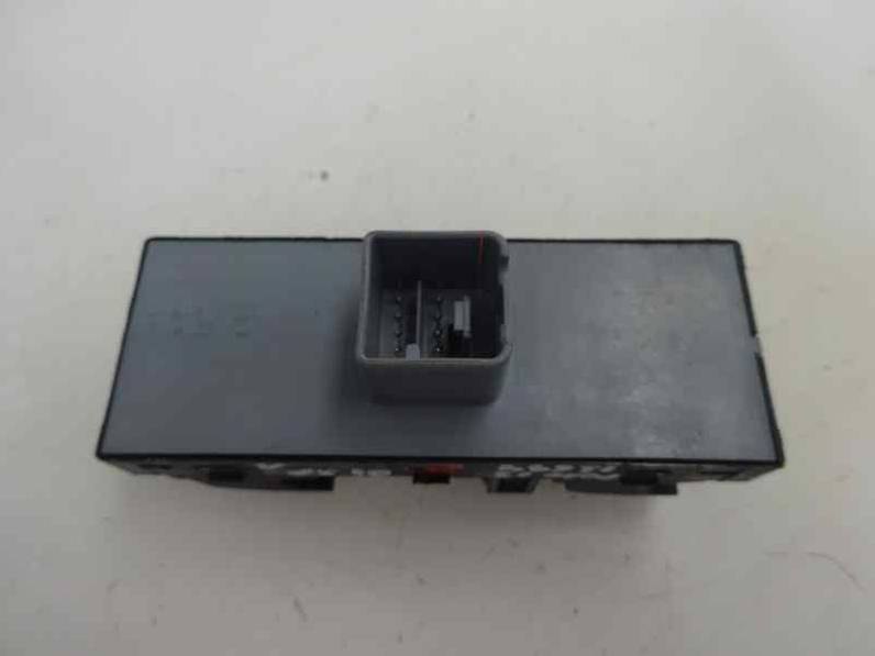 MANDO ELEVALUNAS DELANTERO IZQUIERDO VOLKSWAGEN POLO 2012 1.2 TDI (75 CV)