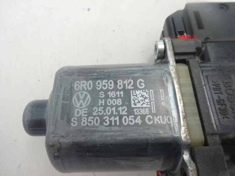 MOTOR ELEVALUNAS TRASERO DERECHO VOLKSWAGEN POLO 2012 1.2 TDI (75 CV)
