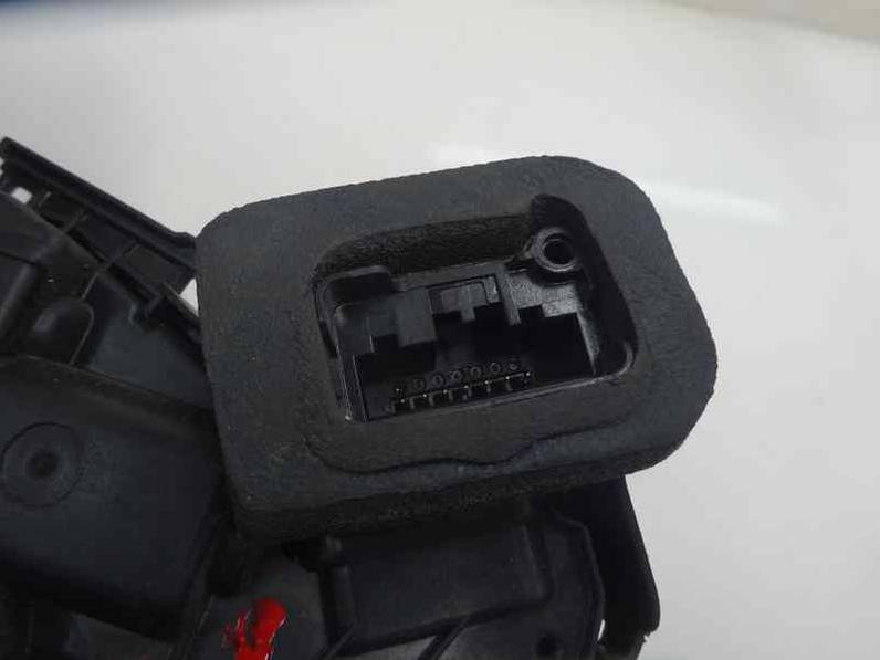 CERRADURA PUERTA DELANTERA DERECHA VOLKSWAGEN POLO 2012 1.2 TDI (75 CV)