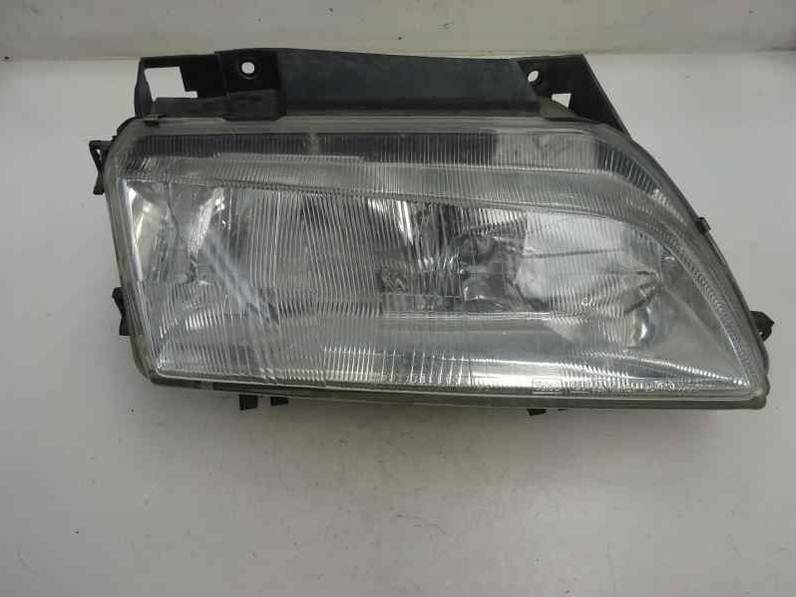 FARO DERECHO CITROEN XANTIA BERLINA 2000 2.0 HDI (109 CV)