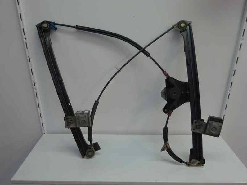 ELEVALUNAS DELANTERO DERECHO SEAT INCA 2003 1.9 SDI