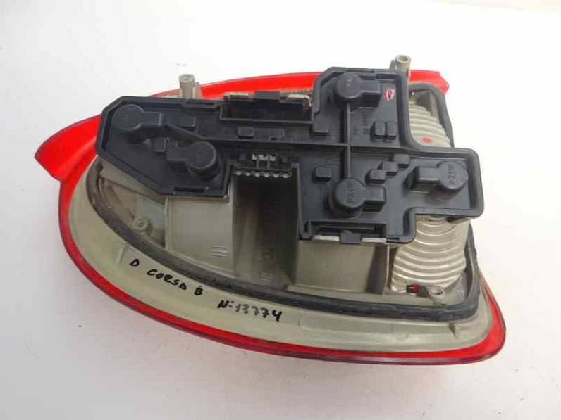 PILOTO TRASERO DERECHO OPEL CORSA B 1993 1.2 (45 CV)