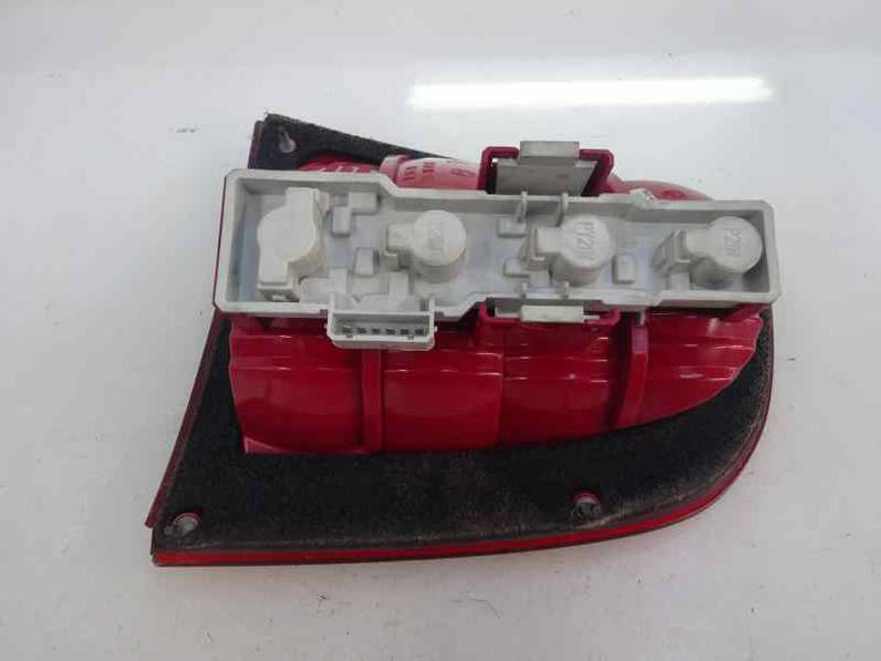 PILOTO TRASERO IZQUIERDO SKODA OCTAVIA BERLINA 2003 1.9 TDI (131 CV)