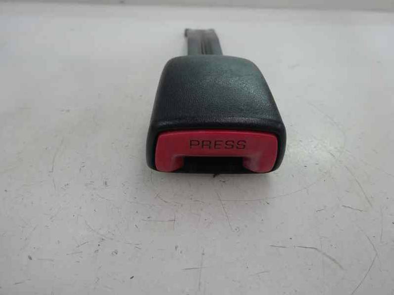 CINTURON SEGURIDAD DELANTERO DERECHO PEUGEOT 107 2009 1.0 (68 CV)