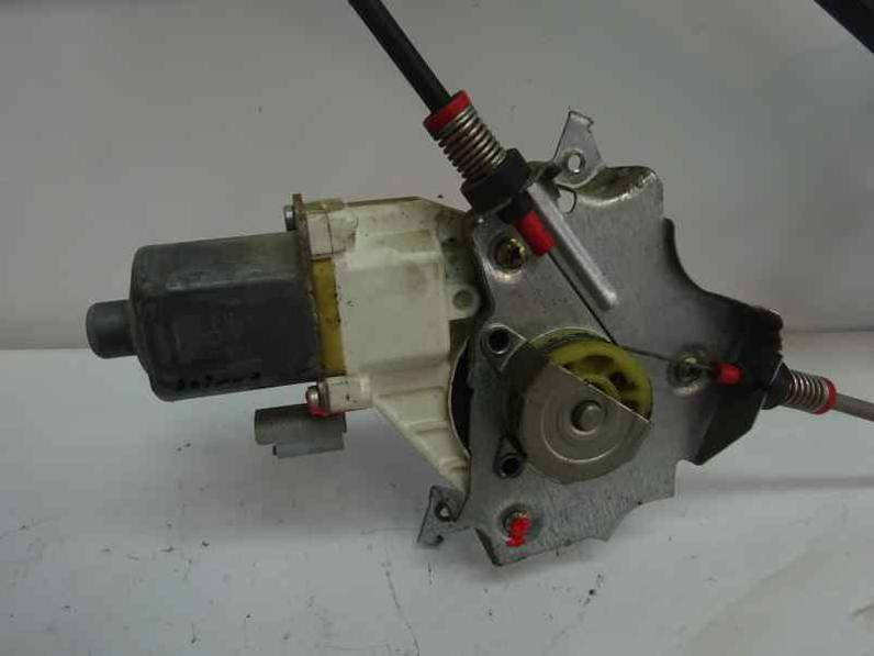 ELEVALUNAS DELANTERO IZQUIERDO NISSAN MICRA 2006 1.5 DCI TURBODIESEL (68 CV)