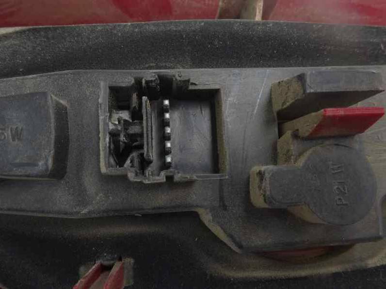 PILOTO TRASERO DERECHO RENAULT MEGANE I FASE 2 GANDTOUR 2003 1.9 DTI D (80 CV)