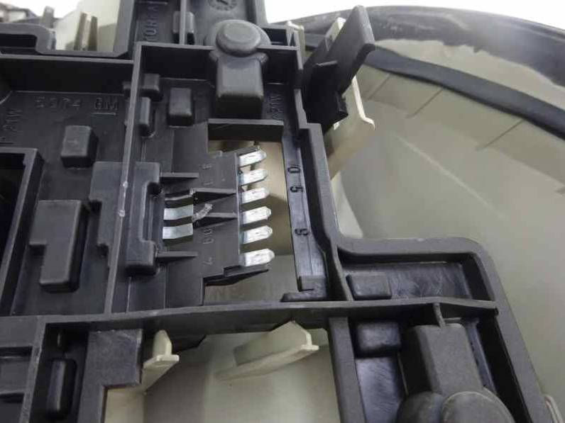 PILOTO TRASERO IZQUIERDO OPEL VECTRA B BERLINA 1999 1.6 16V (101 CV)