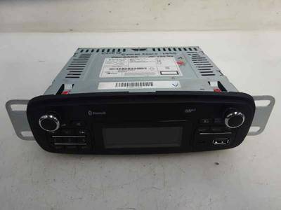 SISTEMA AUDIO RADIO CD RENAULT CLIO IV 2015 1.5 DCI D FAP (90 CV)