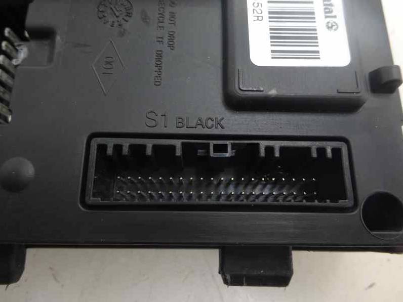 CAJA RELES FUSIBLES RENAULT CLIO IV 2015 1.5 DCI D FAP (90 CV)