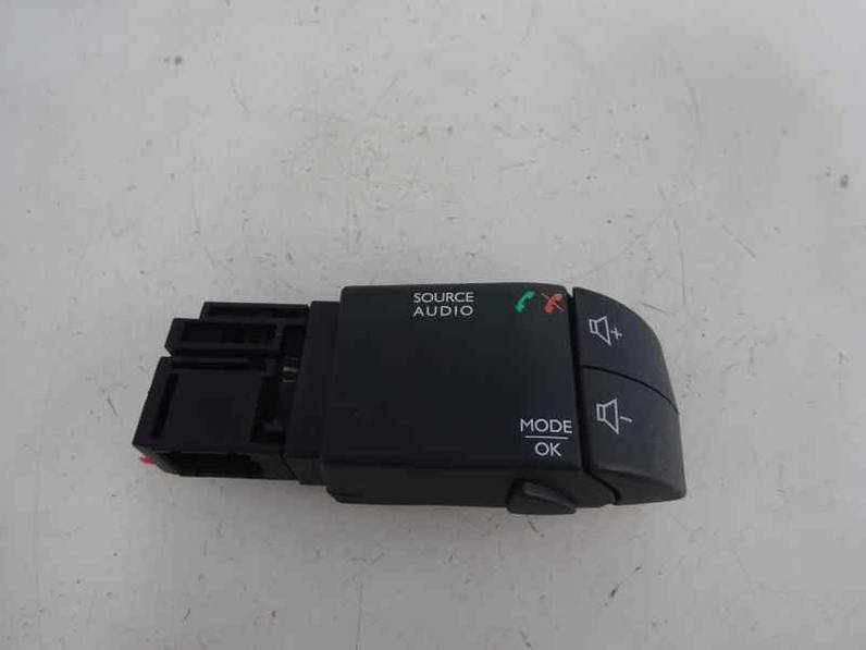 MANDO MULTIFUNCION RENAULT CLIO IV 2015 1.5 DCI D FAP (90 CV)