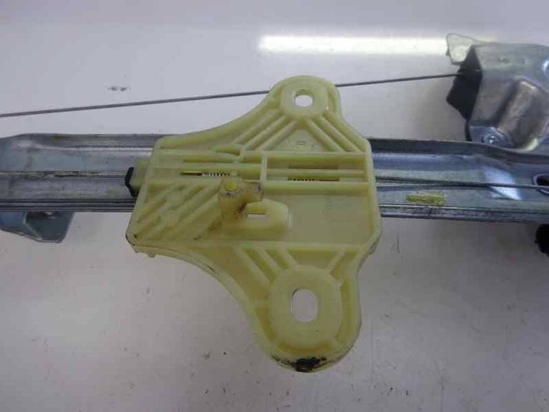 ELEVALUNAS DELANTERO IZQUIERDO RENAULT CLIO IV 2015 1.5 DCI D FAP (90 CV)