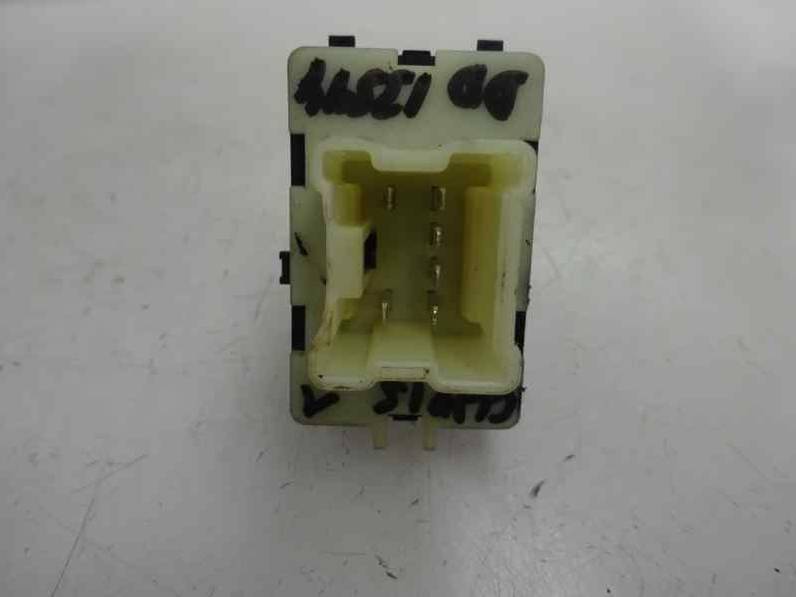 MANDO ELEVALUNAS DELANTERO DERECHO RENAULT CLIO IV 2015 1.5 DCI D FAP (90 CV)