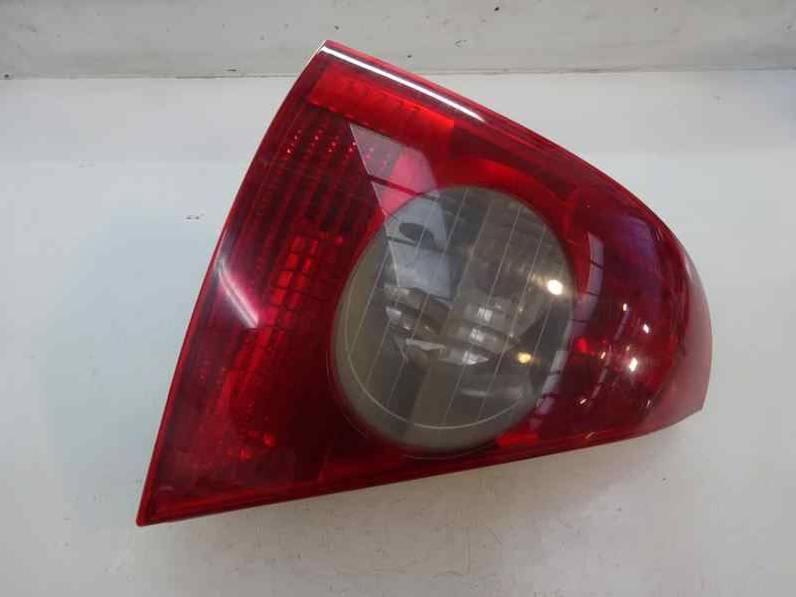 PILOTO TRASERO IZQUIERDO RENAULT CLIO II FASE II 2003 1.4 16V (98 CV)