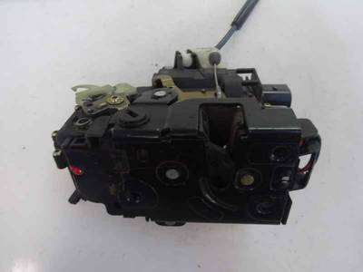 CERRADURA PUERTA TRASERA IZQUIERDA VOLKSWAGEN GOLF IV VARIANT 2002 1.9 TDI (131 CV)