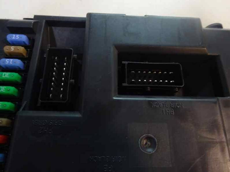 CAJA RELES FUSIBLES CITROEN C3 PICASSO 2009 1.6 16V HDI (90 CV)