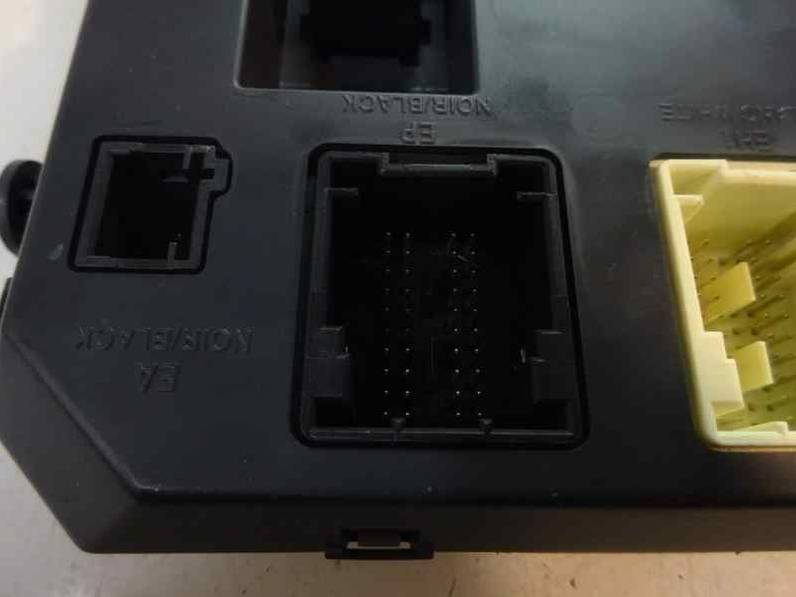 CAJA RELES FUSIBLES CITROEN C3 PICASSO 2009 1.6 16V HDI (90 CV)