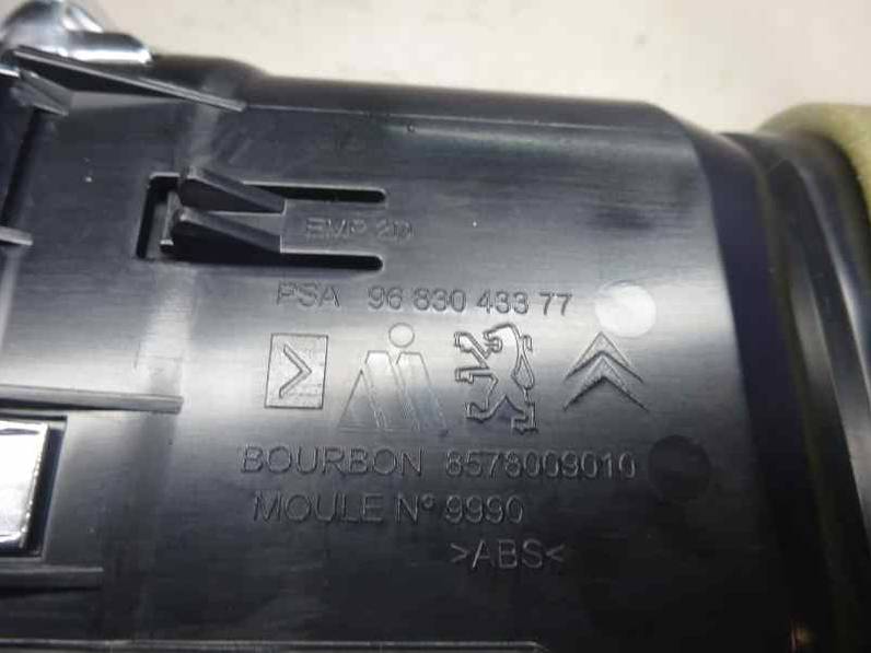 REJILLA AIREADORA CITROEN C3 PICASSO 2009 1.6 16V HDI (90 CV)