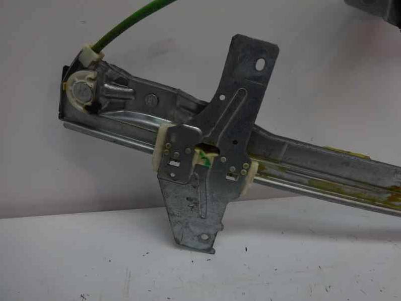 ELEVALUNAS TRASERO IZQUIERDO CITROEN C3 PICASSO 2009 1.6 16V HDI (90 CV)